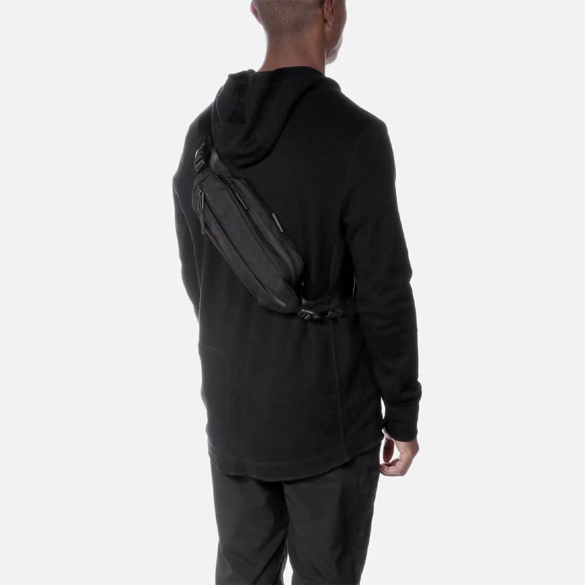 City Sling - Black — Aer | Modern gym bags, travel backpacks and